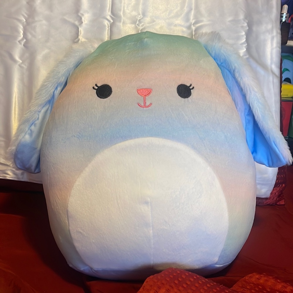 Wu Easter Squishmallow - Picture 1 of 4